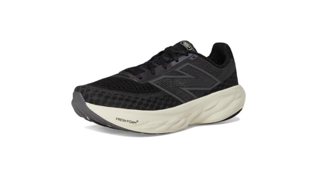 New Balance Fresh Foam X noire, une chaussure running pour coureur lourd dotée d'un amorti maximal
