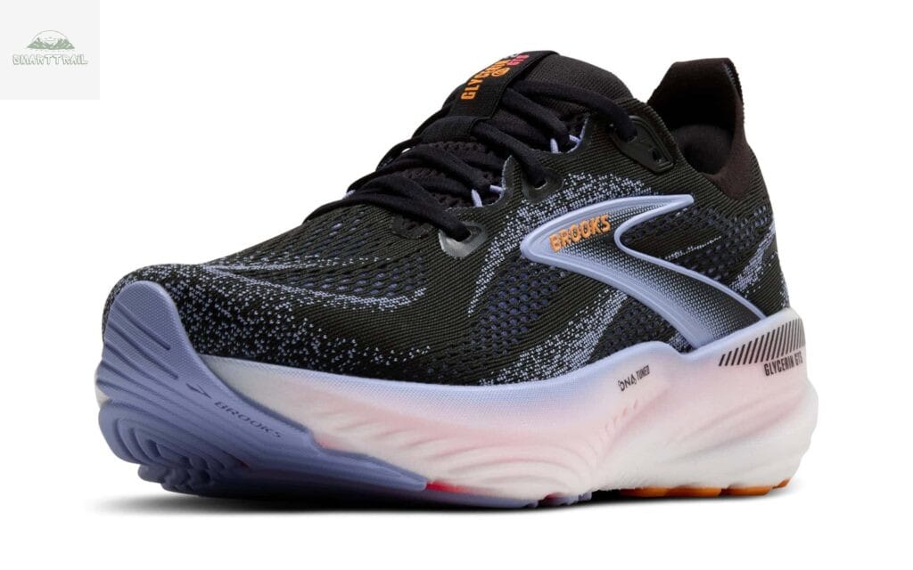 Chaussure de running Brooks Glycerin GTS 22 noire intégrant la nouvelle mousse DNA Tuned pour un amorti adaptatif