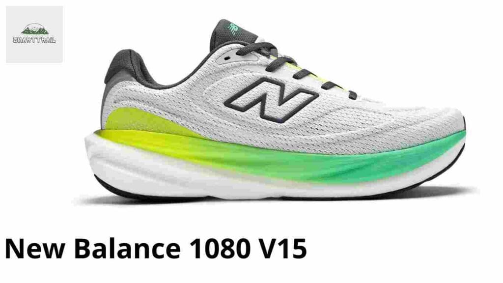 Chaussure de running New Balance 1080 v15, coloris blanc avec dégradé vert sur la semelle Fresh Foam X