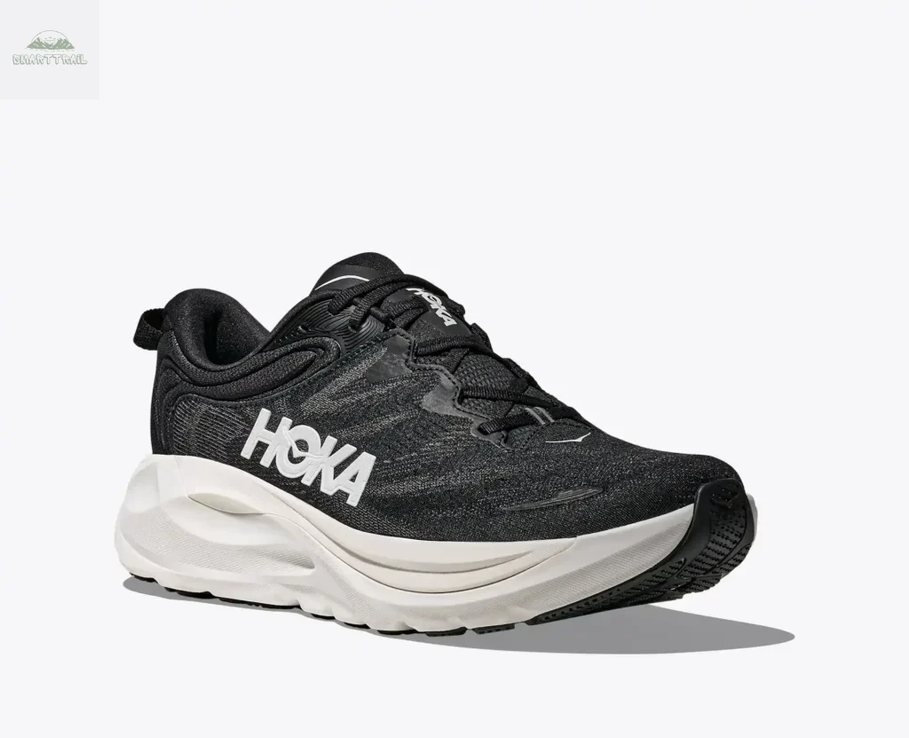 Vue trois quarts de la Hoka Gaviota 6, chaussure running soutien et amorti pour coureur de plus de 85 kg